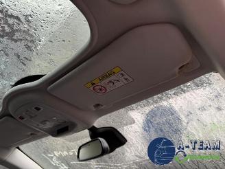 Peugeot 308 308 SW (L4/L9/LC/LJ/LR), Combi 5-drs, 2014 / 2021 1.2 12V e-THP PureTech 110 picture 16