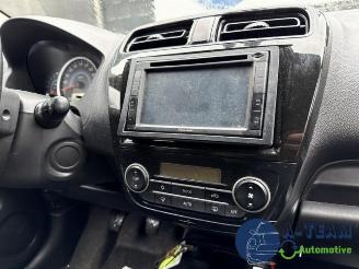 Mitsubishi Space-star Space Star (A0), Hatchback, 2012 1.0 12V picture 18