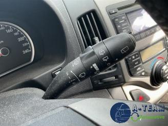 Hyundai I-30 i30 Crosswagon (WWH), Combi, 2007 / 2012 1.4 CVVT 16V picture 21