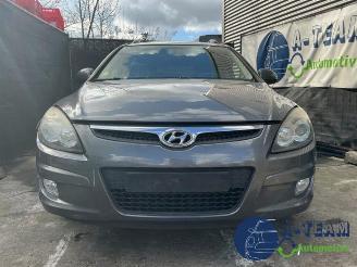 Hyundai I-30 i30 Crosswagon (WWH), Combi, 2007 / 2012 1.4 CVVT 16V picture 4