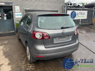 Vrakbiler auto Volkswagen Golf plus Golf Plus (5M1/1KP), MPV, 2005 / 2013 1.6 FSI 16V 2005/11