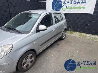 Kia Picanto Picanto (BA), Hatchback, 2004 / 2011 1.0 12V picture 4