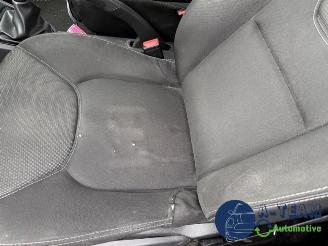 Renault Clio Clio IV (5R), Hatchback 5-drs, 2012 / 2021 0.9 Energy TCE 90 12V picture 12