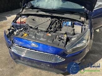Vrakbiler auto Ford Focus Focus 3 Wagon, Combi, 2010 / 2020 1.5 EcoBoost 16V 150 2015/1
