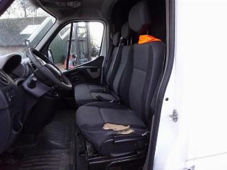 Renault Master Master III (JV), Bus, 2011 2.3 dCi 16V 110 picture 11