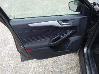 Ford Focus Focus 4, Hatchback, 2018 1.0 Ti-VCT EcoBoost 12V 125 picture 8