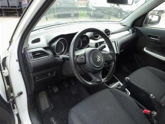 Suzuki Swift Swift (ZC/ZD), Hatchback 5-drs, 2017 1.2 Dual Jet 16V Allgrip picture 15