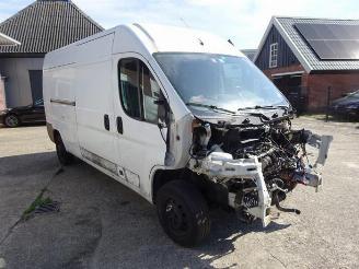 Vrakbiler auto Peugeot Boxer Boxer (U9), Van, 2006 3.0 HDi 175 Euro 5 2014/1
