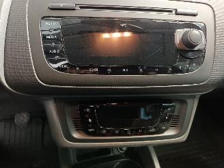 Seat Ibiza Ibiza IV (6J5) Hatchback 5-drs 1.2 TDI Ecomotive (CFWA) [55kW]  (06-20=
10/03-2012) picture 20