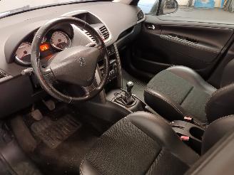 Peugeot 207 207 SW (WE/WU) Combi 1.6 16V (EP6(5FW)) [88kW]  (06-2007/10-2013) picture 11