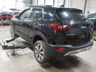 Kia Stonic Stonic (YB) SUV 1.0i T-GDi 12V Eco-Dynamics+ (G3LF) [74kW]  (01-2021/.=
=2E.) picture 4