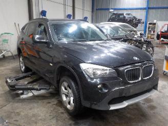 BMW X1 X1 (E84) SUV sDrive 18d 2.0 16V (N47-D20C) [105kW]  (10-2009/12-2016) picture 2
