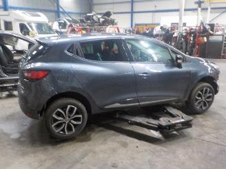 Renault Clio Clio IV (5R) Hatchback 0.9 Energy TCE 75 12V (H4B-408) [56kW]  (10-201=
8/03-2019) picture 3