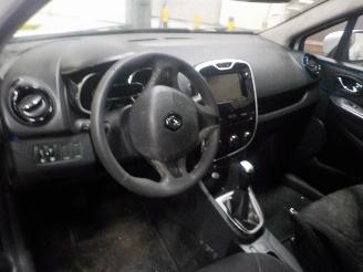 Renault Clio Clio IV (5R) Hatchback 1.5 dCi 75 FAP (K9K-612(K9K-C6)) [55kW]  (11-20=
12/...) picture 5