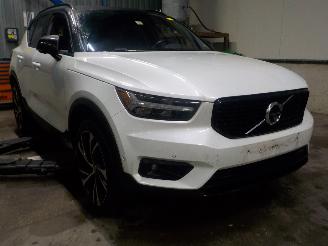 Volvo XC40 XC40 (XZ) 2.0 T4 Geartronic 16V (B4204T47) [140kW]  (09-2018/12-2021) picture 2