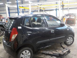 Hyundai I-10 i10 (F5) Hatchback 1.1i 12V (G4HG) [49kW]  (01-2008/12-2013) picture 3