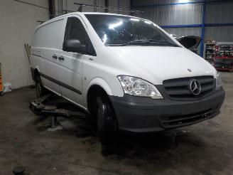 Mercedes Vito Vito (639.6) Van 2.2 116 CDI 16V Euro 5 (OM651.940) [120kW]  (09-2010/=
=2E..) picture 2