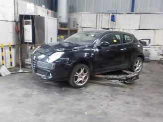 Uttjänta bilar auto Alfa Romeo MiTo MiTo (955) Hatchback 1.4 Multi Air 16V (955.A.6000) [77kW]  (09-2009/0=
8-2013) 2010/0