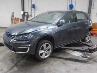 uszkodzony samochody osobowe Volkswagen Golf Golf VII (AUA) Hatchback 1.4 GTE 16V (CUKB) [150kW]  (05-2014/08-2020)= 2015