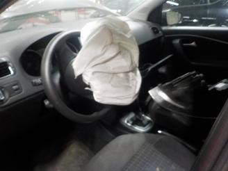 Volkswagen Polo Polo V (6R) Hatchback 1.2 TSI 16V BlueMotion Technology (CJZC(Euro 6))=
 [66kW]  (02-2014/10-2017) picture 5