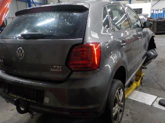 Volkswagen Polo Polo V (6R) Hatchback 1.2 TSI 16V BlueMotion Technology (CJZC(Euro 6))=
 [66kW]  (02-2014/10-2017) picture 3