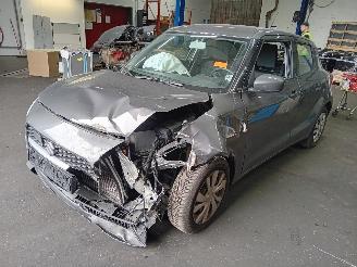 demontáž osobní automobily Suzuki Swift Swift (ZC/ZD) Hatchback 5-drs 1.2 Dual Jet 16V Smart Hybrid (K12D) [61=
kW]  (06-2020/...) 2021