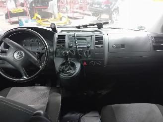 Volkswagen Multivan Multivan T5 (7E/7HC/7HF/7HM) MPV 2.5 TDi (BNZ) [96kW]  (04-2003/11-200=
9) picture 5