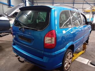 Opel Zafira Zafira (F75) MPV 2.0 16V Turbo OPC (Z20LET(Euro 4)) [141kW]  (09-2001/=
07-2005) picture 3