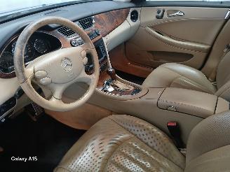 Mercedes CLS CLS (C219) Sedan 350 CGI 3.5 V6 24V (M272.985) [215kW]  (04-2006/12-20=
10) picture 15