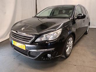 skadebil auto Peugeot 308 308 SW (L4/L9/LC/LJ/LR) Combi 5-drs 1.2 12V e-THP PureTech 110 (EB2DT(=
HNZ)) [81kW]  (03-2014/12-2021) 2014/10