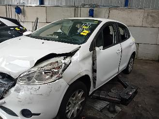 Uttjänta bilar auto Peugeot 208 208 I (CA/CC/CK/CL) Hatchback 1.4 HDi (DV4C(8HP)) [50kW]  (03-2012/12-=
2019) 2012/0