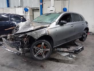 Vrakbiler auto Mercedes A-klasse A (177.0) Hatchback 1.3 A-200 Turbo 16V (M282.914) [120kW]  (03-2018/1=
2-2026) 2018/0