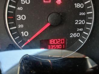 Audi A3 A3 Sportback (8PA) Hatchback 5-drs 2.0 FSI 16V (BLR) [110kW]  (09-2004=
/06-2008) picture 2
