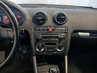 Audi A3 A3 Sportback (8PA) Hatchback 5-drs 2.0 FSI 16V (BLR) [110kW]  (09-2004=
/06-2008) picture 19