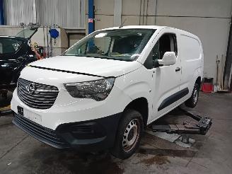 rozbiórka samochody osobowe Opel Combo Combo Cargo Van 1.6 CDTI 100 (B16DT(DV6FD)) [73kW]  (06-2018/04-2020) 2019