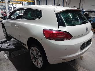 Volkswagen Scirocco Scirocco (137/13AD) Hatchback 3-drs 2.0 TDI 16V (CBDB) [103kW]  (09-20=
08/06-2011) picture 4