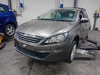 Vrakbiler auto Peugeot 308 308 (L3/L8/LB/LH/LP) Hatchback 5-drs 1.2 12V VTi PureTech 82 (EB2F(HMZ=
)) [60kW]  (09-2013/06-2021) 2015/0