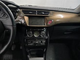 Citroën C3 C3 (SC) Hatchback 5-drs 1.6 HDi 92 (DV6DTED(9HP)) [68kW]  (11-2009/09-=
2016) picture 20