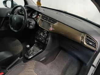 Citroën C3 C3 (SC) Hatchback 5-drs 1.6 HDi 92 (DV6DTED(9HP)) [68kW]  (11-2009/09-=
2016) picture 8