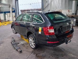 Skoda Octavia Octavia Combi (5EAC) Combi 5-drs 1.6 TDI GreenTec 16V (CLHA) [77kW]  (=
11-2012/07-2020) picture 4