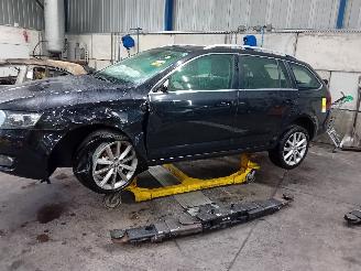 Uttjänta bilar auto Skoda Octavia Octavia Combi (5EAC) Combi 5-drs 1.6 TDI GreenTec 16V (CLHA) [77kW]  (=
11-2012/07-2020) 2015/4