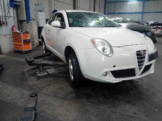 Alfa Romeo MiTo MiTo (955) Hatchback 1.3 JTDm 16V Eco (199.B.4000) [62kW]  (01-2011/12=
-2015) picture 2