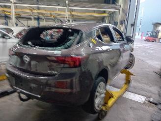 Opel Astra Astra K Hatchback 5-drs 1.0 Turbo 12V (B10XFT(Euro 6)) [77kW]  (10-201=
5/12-2022) picture 3