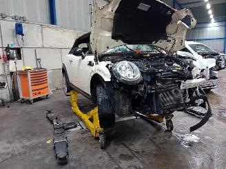 Mini Mini Mini Open (R57) Cabrio 1.6 16V One (N16-B16A) [72kW]  (09-2009/06-2015=
) picture 2