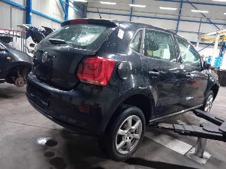 Volkswagen Polo Polo V (6R) Hatchback 1.2 12V BlueMotion Technology (CGPA(Euro 5)) [51=
kW]  (06-2009/05-2014) picture 3