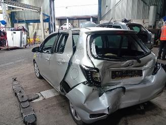 Toyota Yaris Yaris III (P13) Hatchback 1.5 16V Hybrid (1NZ-FXE) [74kW]  (03-2012/09=
-2020) picture 4