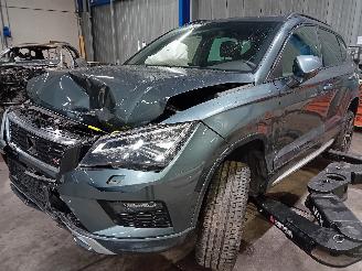 Salvage car Seat Ateca Ateca (5FPX) SUV 1.5 TSI 16V (DPCA) [110kW]  (07-2018/...) 2020/1