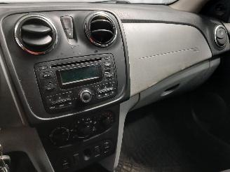 Dacia Logan Logan MCV II/III/Sandero Wagon Combi 0.9 TCE 12V (H4B-400(H4B-A4)) [66=
kW]  (02-2013/...) picture 17