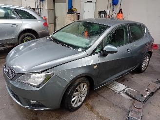Vrakbiler auto Seat Ibiza Ibiza IV SC (6J1) Hatchback 3-drs 1.2 TSI (CBZB) [77kW]  (09-2010/05-2=
015) 2012/5