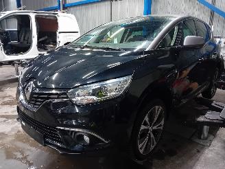 Coche siniestrado Renault Scenic Scénic IV (RFAJ) MPV 1.2 TCE 130 16V (H5F-408(H5F-F4)) [96kW]  (09-2=
016/07-2022) 2017/6